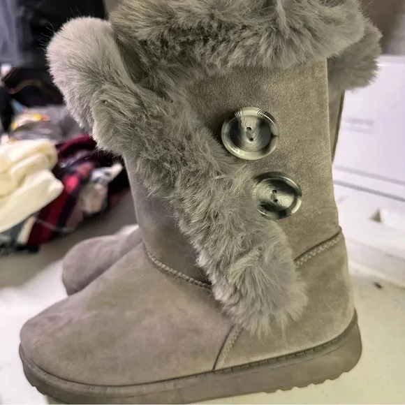 Women’s fur boots - Picture 4 of 5